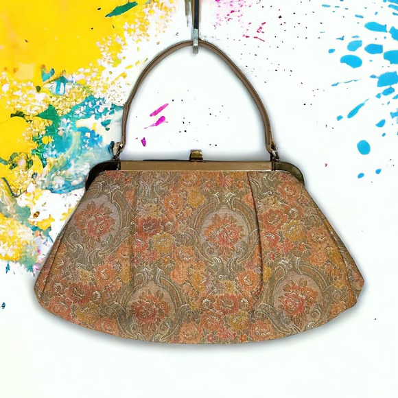 Unbranded Handbags - Vintage Floral Tapestry Embroidered Clutch Bag - “Deana”
